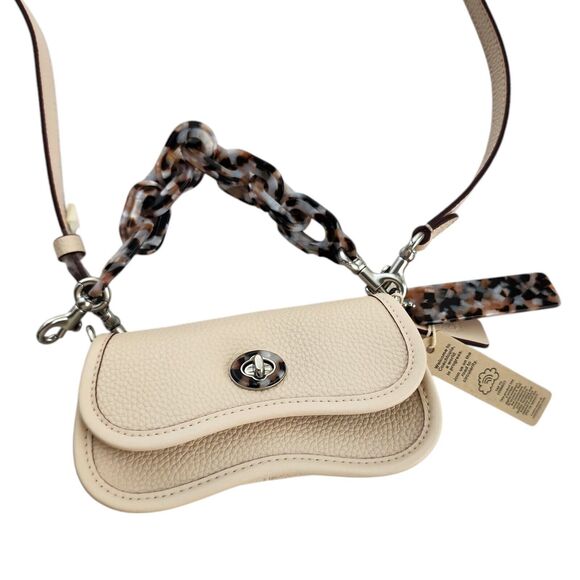 Coach Wavy Dinky Bag Crossbody Cream Pebbled Coachtopia Genuine Leather NWT Mini - Picture 1 of 10